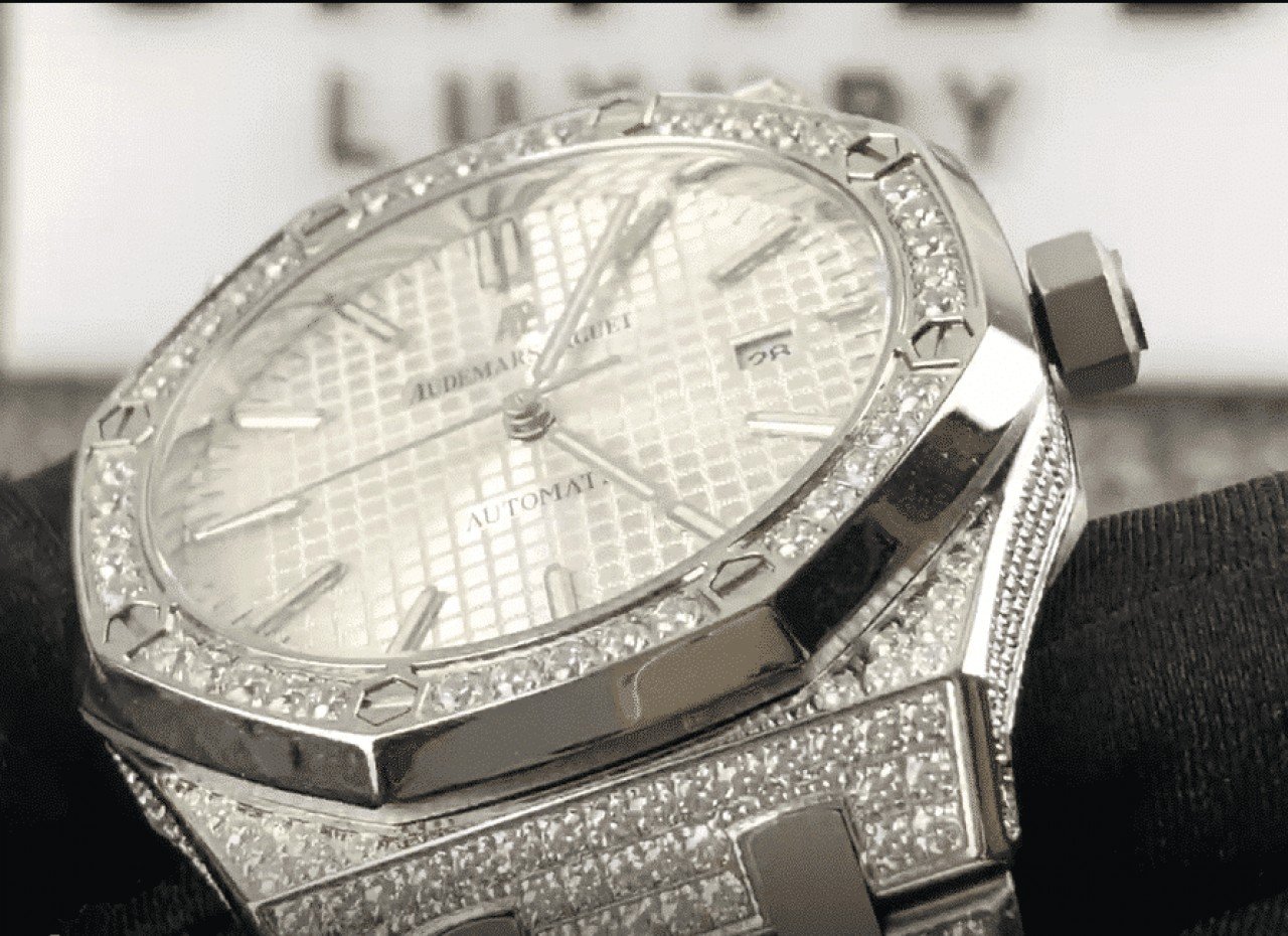  Audemar Piguet Iced Out Replica 
